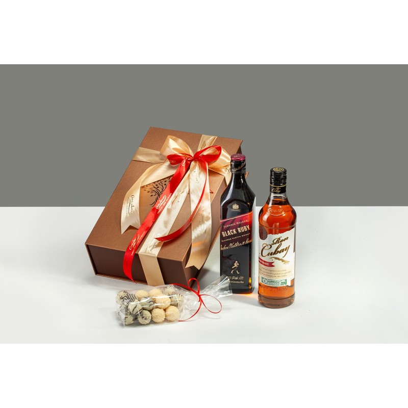WHISKY AND RUM GIFT BOX
