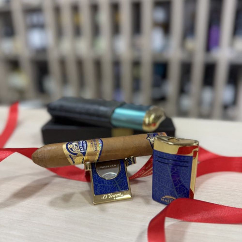 Partagas Μaestro & ST. Dupont