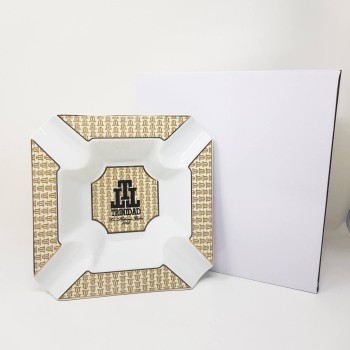 Κεραμικό Τασάκι 4 πούρων  Κεραμικό Τασάκι 4 πούρων